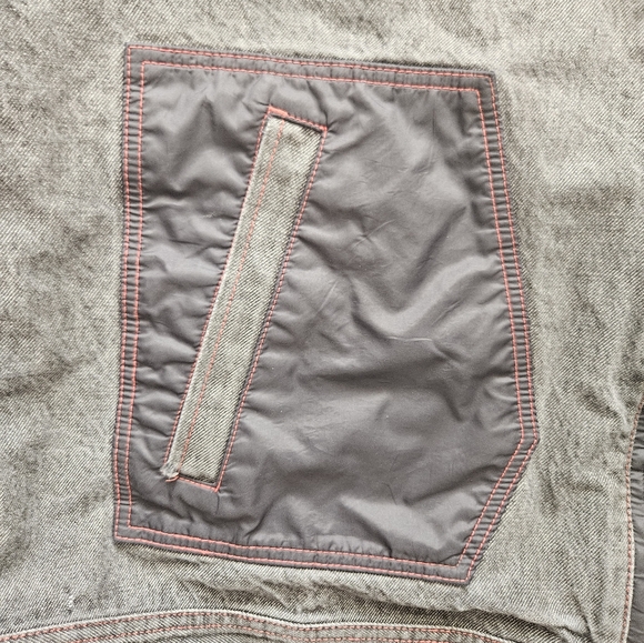 Vintage Rocawear Y2K Jean Jacket Denim size  HIP HOP RAP Urban - Picture 8 of 14